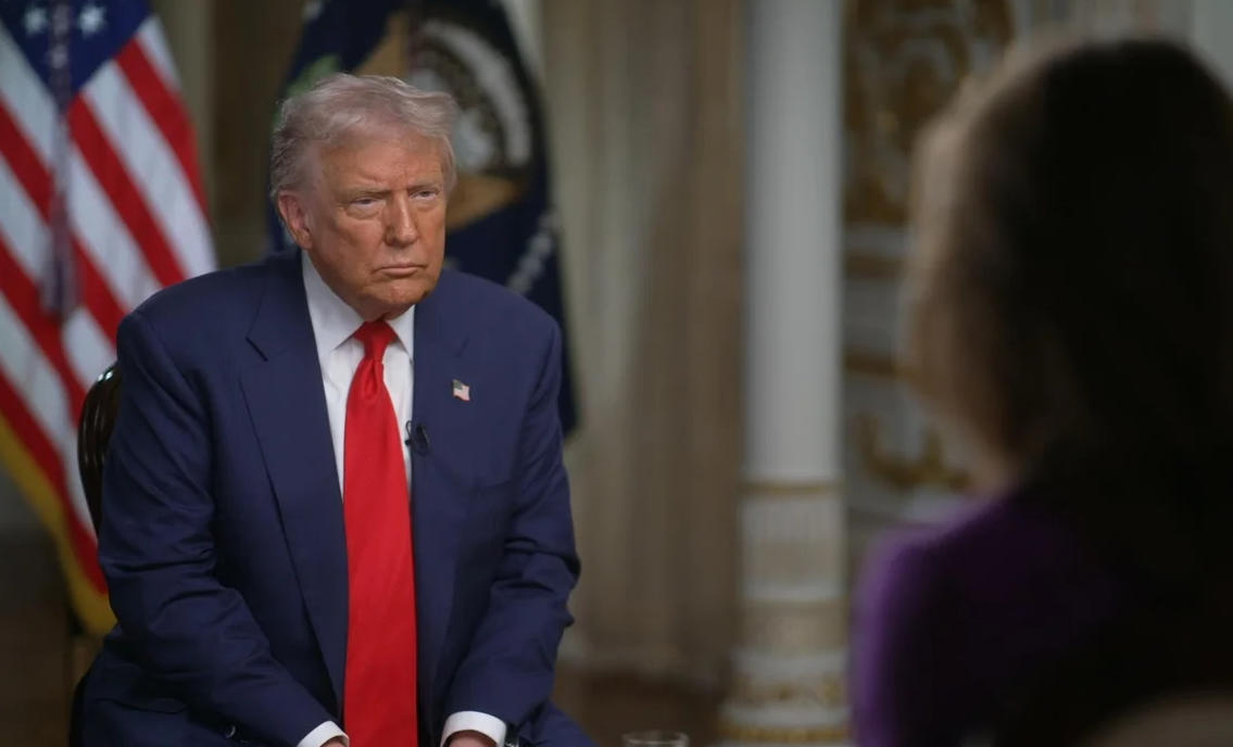 特朗普接受CBS采访画面