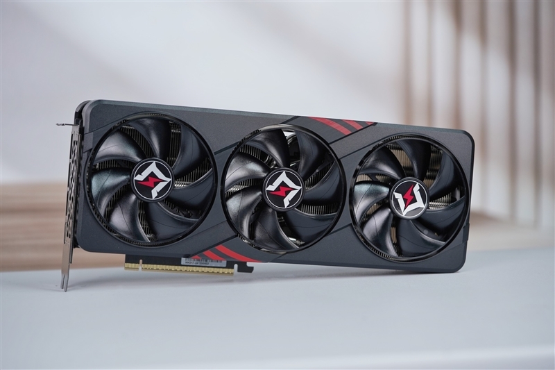 超频340MHz轻轻松松!耕升RTX 5080追风OC评测:超频后性能追平RTX 4090D