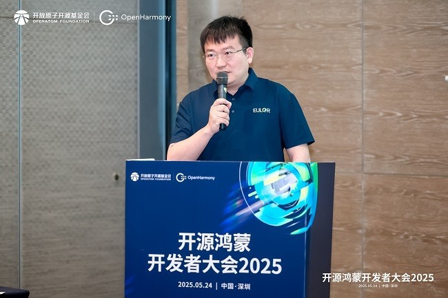 华为2012实验室Web引擎技术专家王佐.JPG