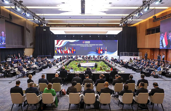 10月27日,区域全面经济伙伴关系协定(RCEP)领导人会议在马来西亚举行。 视频截图