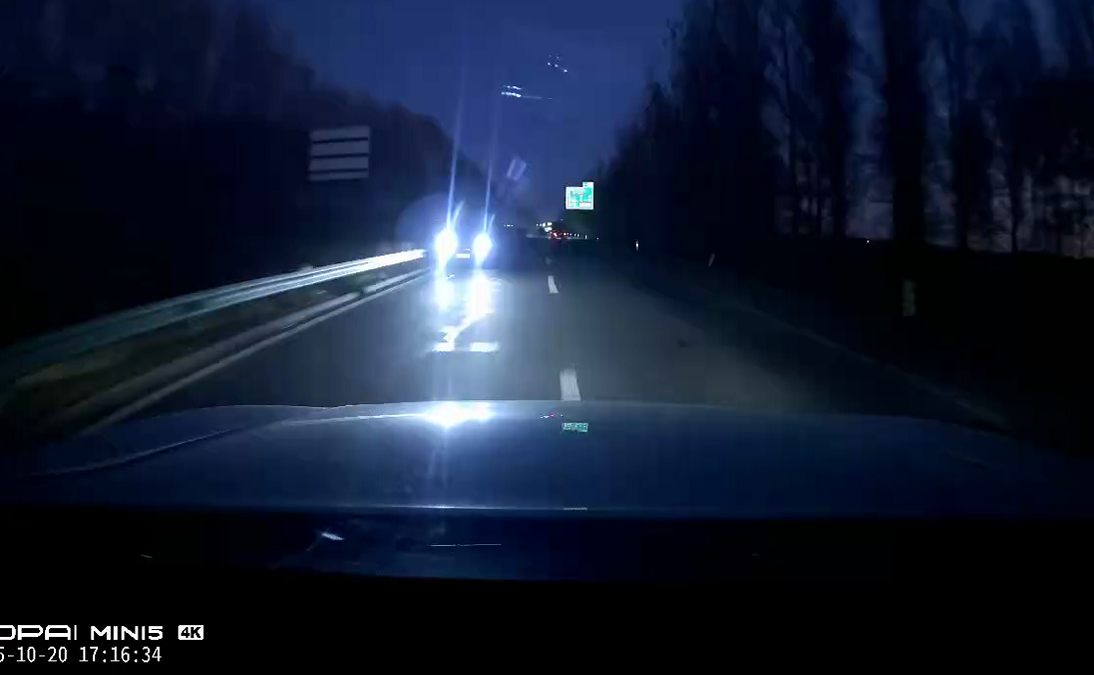 ▲行车记录仪视频截图