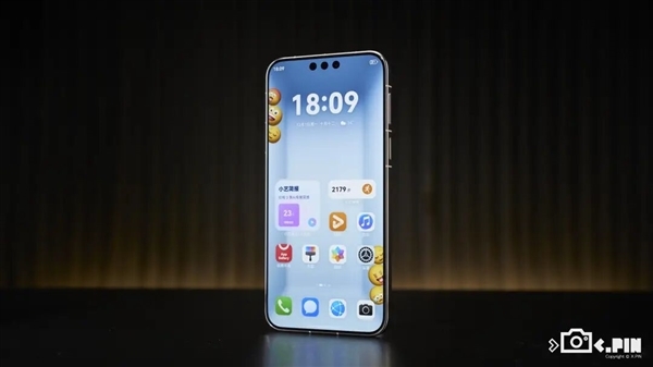 用了几天华为Mate80 Pro Max 我感觉它堆料有点过猛了