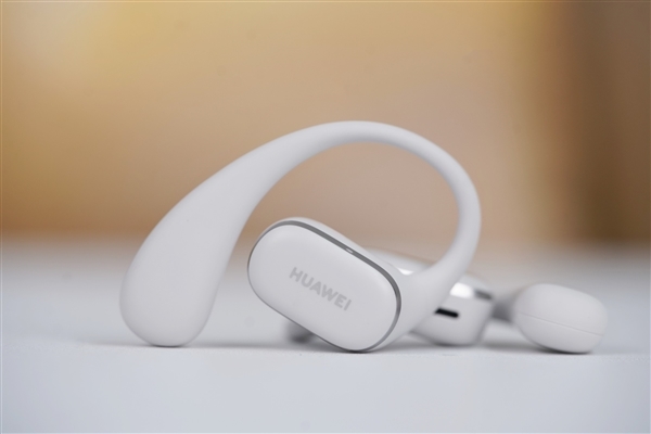 华为首款开放式耳挂耳机!FreeArc图赏