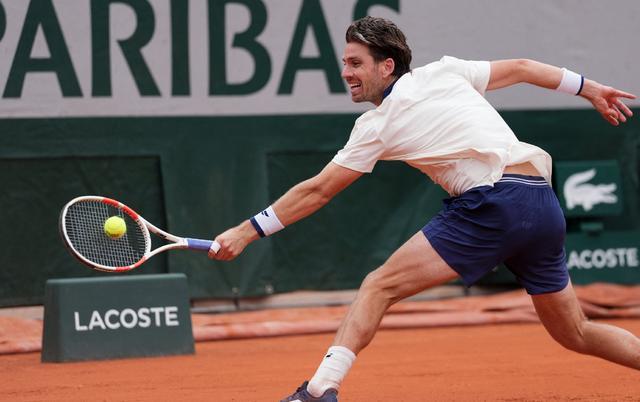 5月27日晚,法网爆大冷:2-3、233分钟大战、大满贯冠军倒下 首败