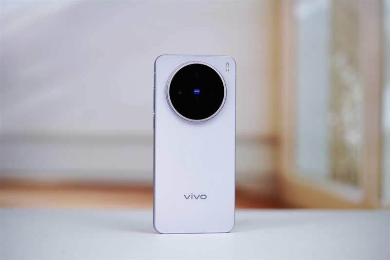 果味十足的vivo手机!vivo X200s全面评测:最强“苹替”的安卓标准旗舰