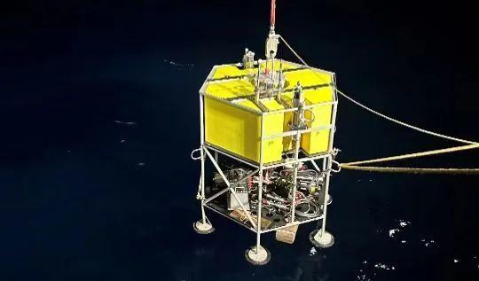 全球首次:中国400Wh/kg锂电池完成4200米级深海试验验证