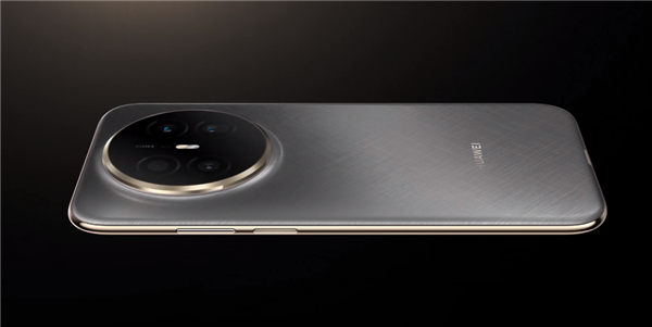 华为刚出了一台Mate 70 Air 但我觉得它没那么Air