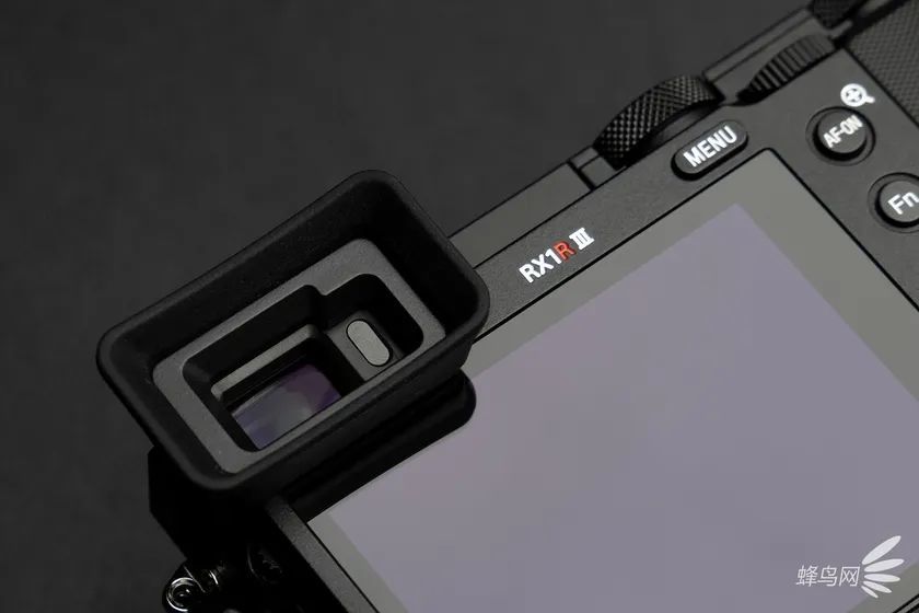 索尼RX1R III评测 便携式全画幅相机的新高度