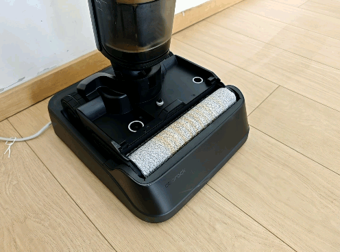 石头智能洗地机A30 Pro Ultra评测:泡沫去污能力惊人 95度自清洁无忧