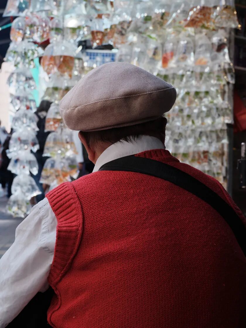 中画幅的街头革命:富士GFX100RF香港漫游