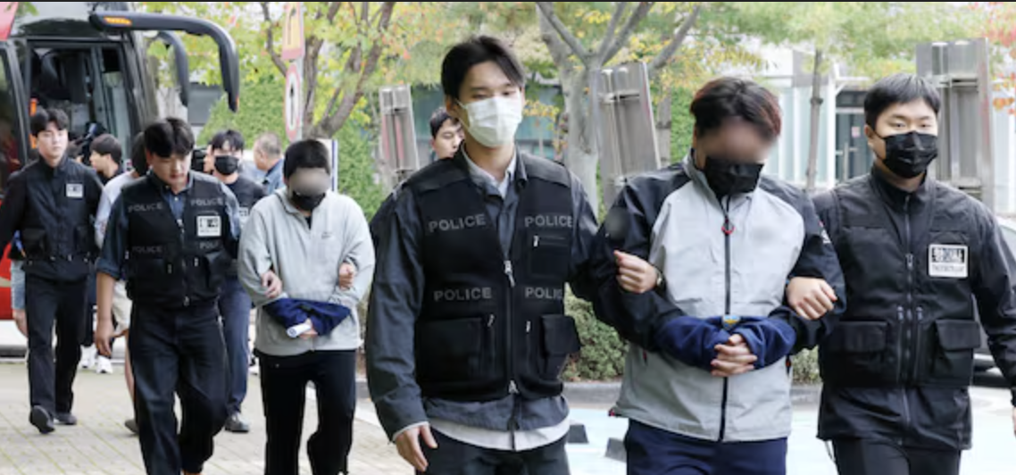 ▲柬埔寨涉嫌参与网络诈骗被拘留的韩国籍嫌疑人已被正式起诉并移交给检察机关