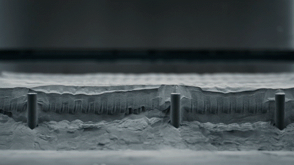 一撮钛粉末,如何变成 Apple Watch 最复杂的金属结构?|独家专访