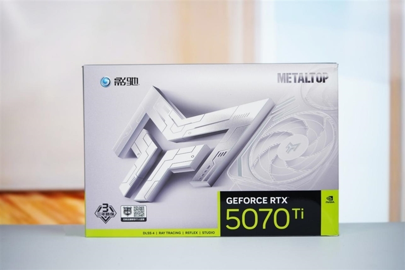 影驰RTX 5070 Ti金属大师白金版OC评测:全新设计 颜值也追上性能和做工