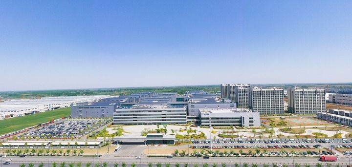 这是4月14日在安徽合肥长丰县拍摄的中创新航项目（无人机照片）。新华社发（孔根龙 摄）