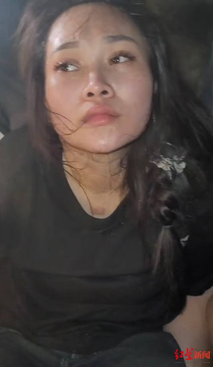 ▲协助越狱的女子因高颜值引发关注