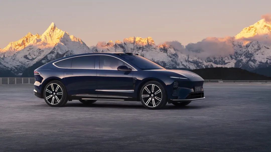 华为 Q1 中国智能手机市场份额第一/贾跃亭:将用股权收益还债/QQ 支持微信小程序