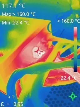 RTX 5090 16针电源线温度杰出150℃！遗址般莫得点燃