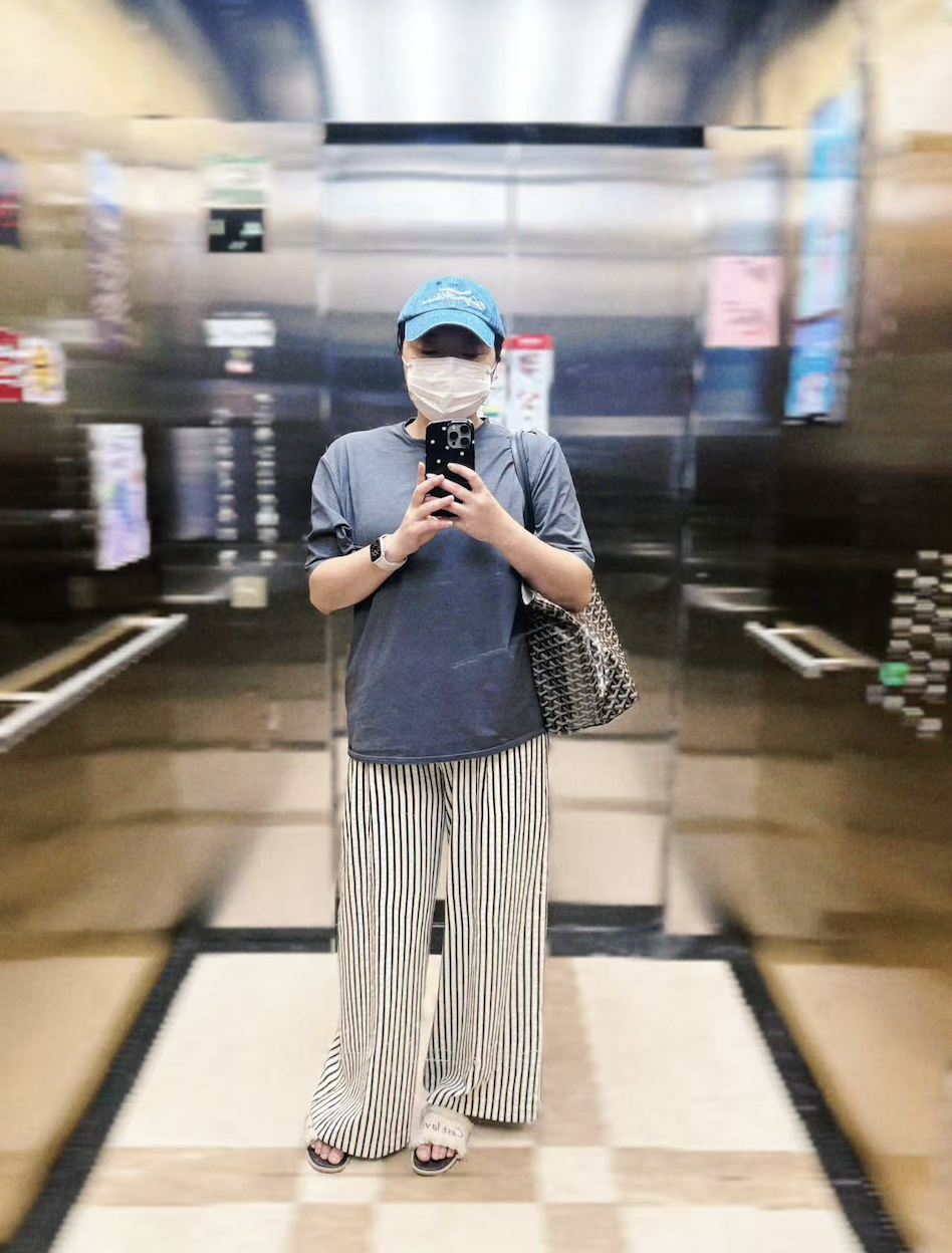 生病后,曼迪胖了 30 斤