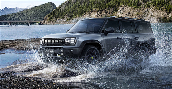 17.99万起 捷途旅行者/山海T2加长版上市:平价路虎卫士130来了