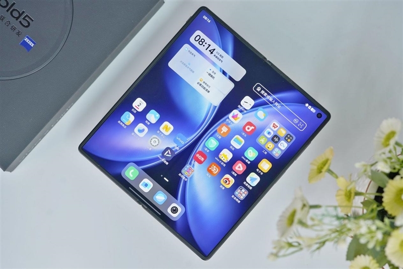 217克全球最轻折叠屏!vivo X Fold5全面评测:苹果双机党的全能搭子