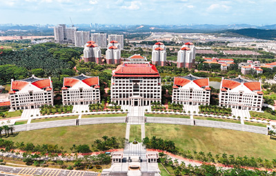 马来西亚雪兰莪州的厦门大学马来西亚分校教学楼全貌。厦门大学马来西亚分校供图（新华社发）