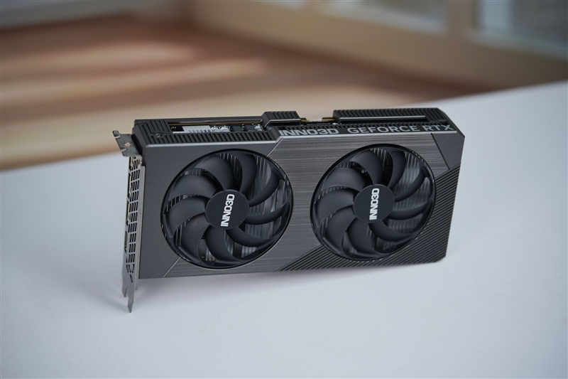 映众RTX 5060曜夜显卡评测:RTX 4060的价格 性能强于RTX 4060 Ti