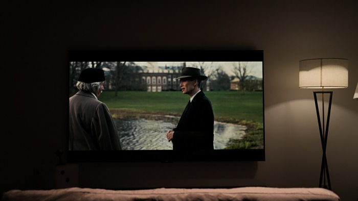 TCL疯狂开卷抗反光电视!85吋爆款QD-Mini LED电视T7L Ultra深度评测