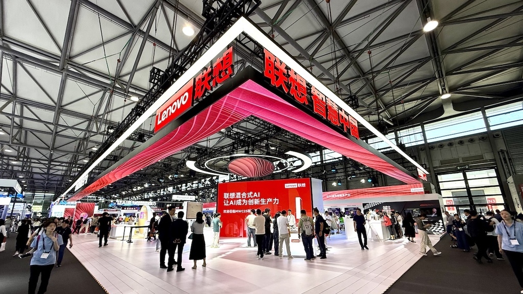 对话联想刘军:详解“超级智能体”战略,正撬动7000亿ToB市场