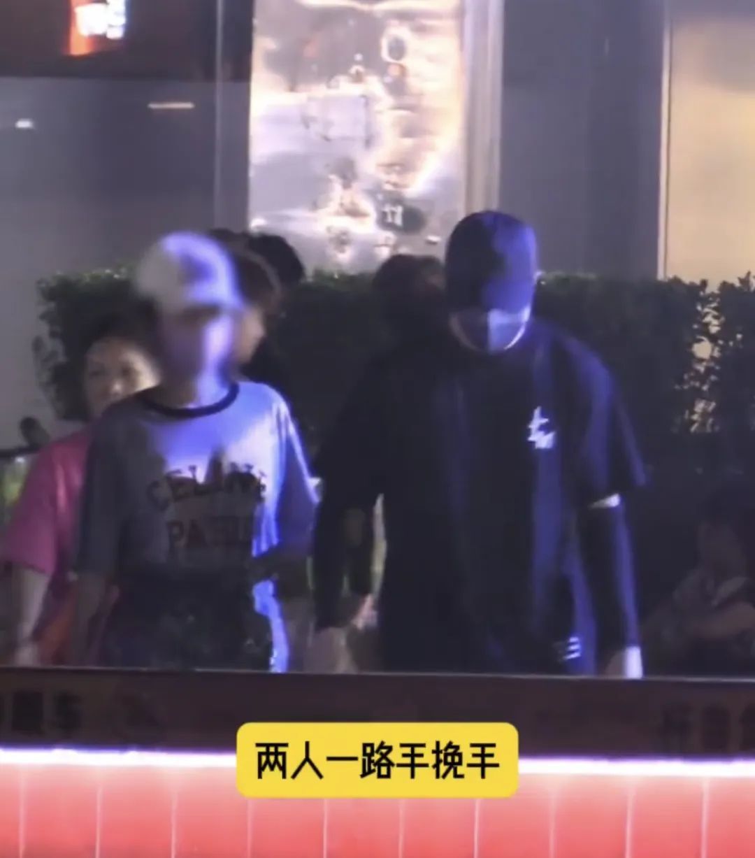 吵翻天了…他俩到底结没结婚啊？