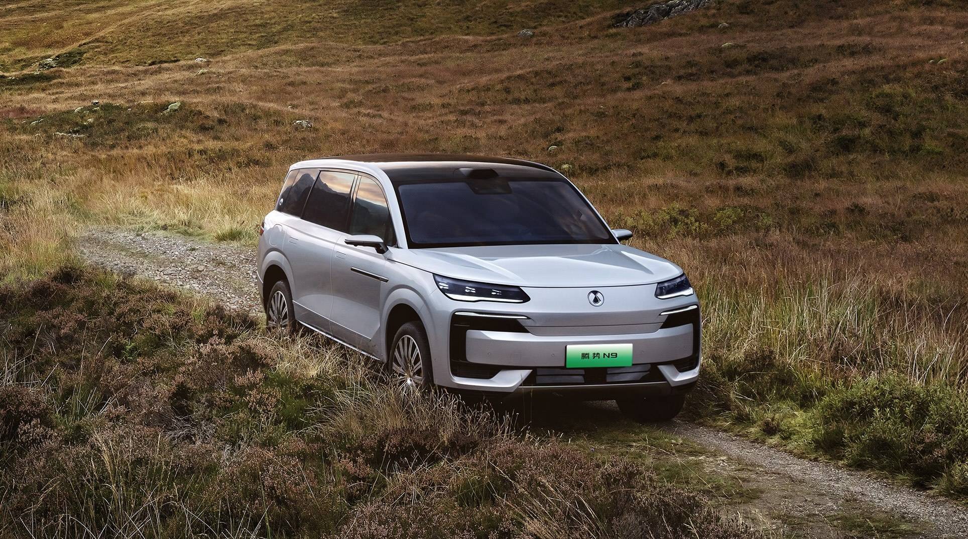 38.98 万元!腾势 N9 正式发售,问界 M9 迎来最强对手