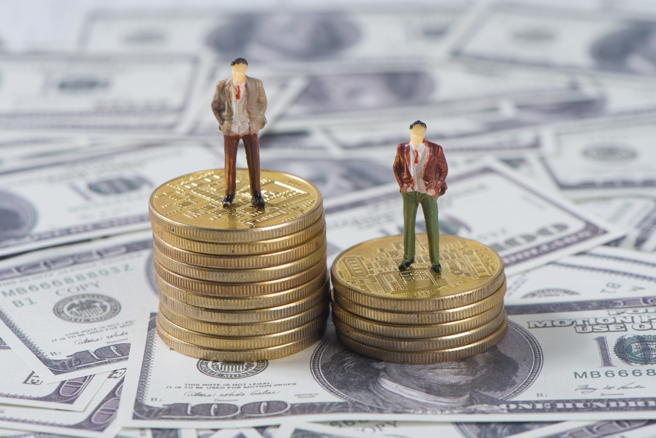 美元定存新一轮降息来了！有银行逆势抢客，1个月定存利率达4.5%