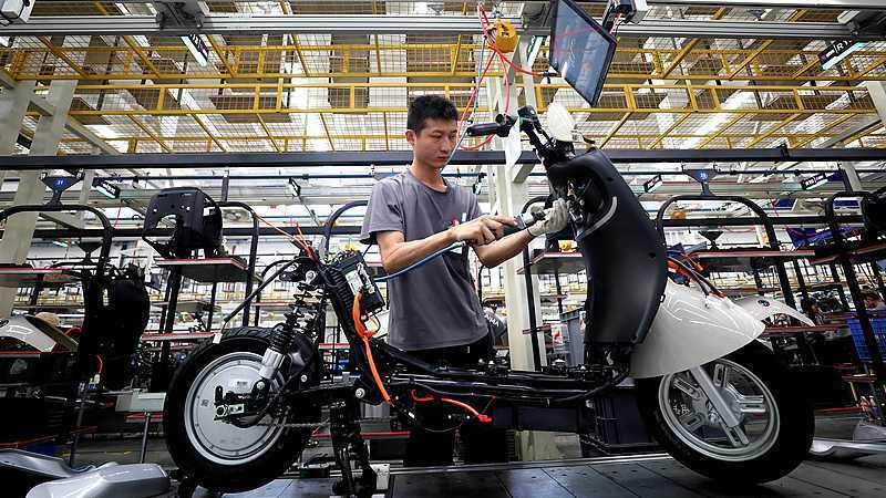 电动自行车新国标将全面落地 买车该注意什么？旧车怎么办？