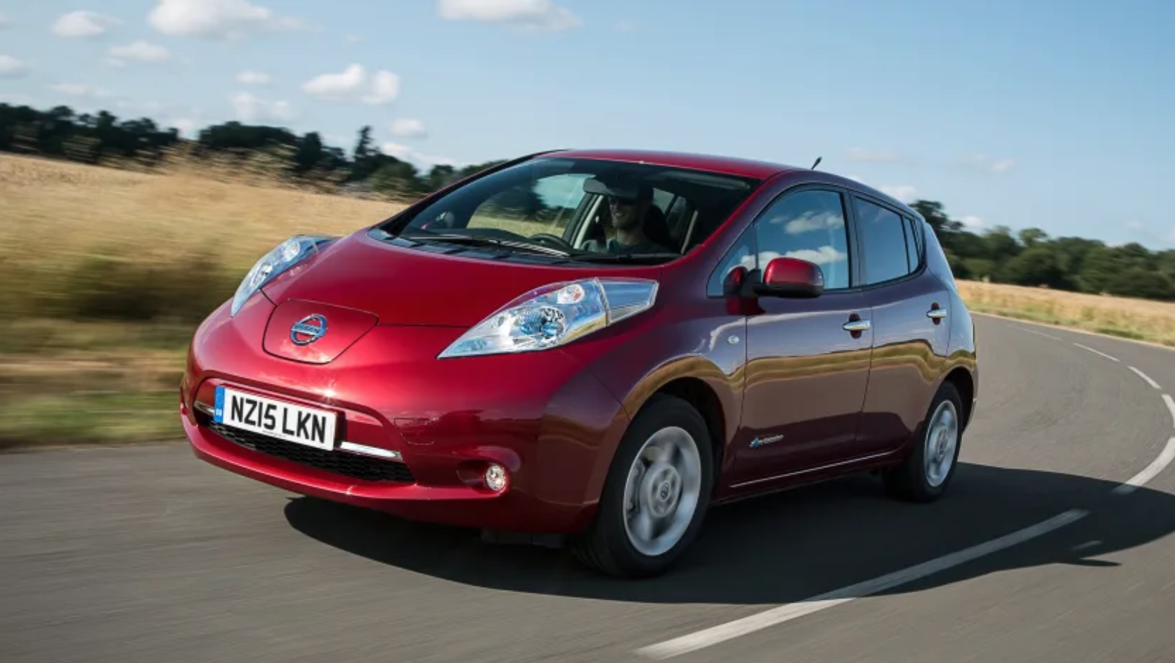 全球首款量产电动车日产聆风第三代登场,此次能否与特斯拉一较高下?