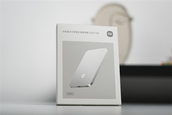 小米17 Pro上手：工业设计颠覆 全面超越iPhone
