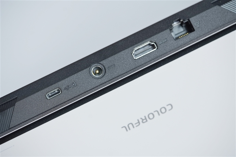 7999元的i9-13900HX + RTX 5070 Ti游戏本你会买吗!七彩虹隐星P16 Pro笔记本首发评测