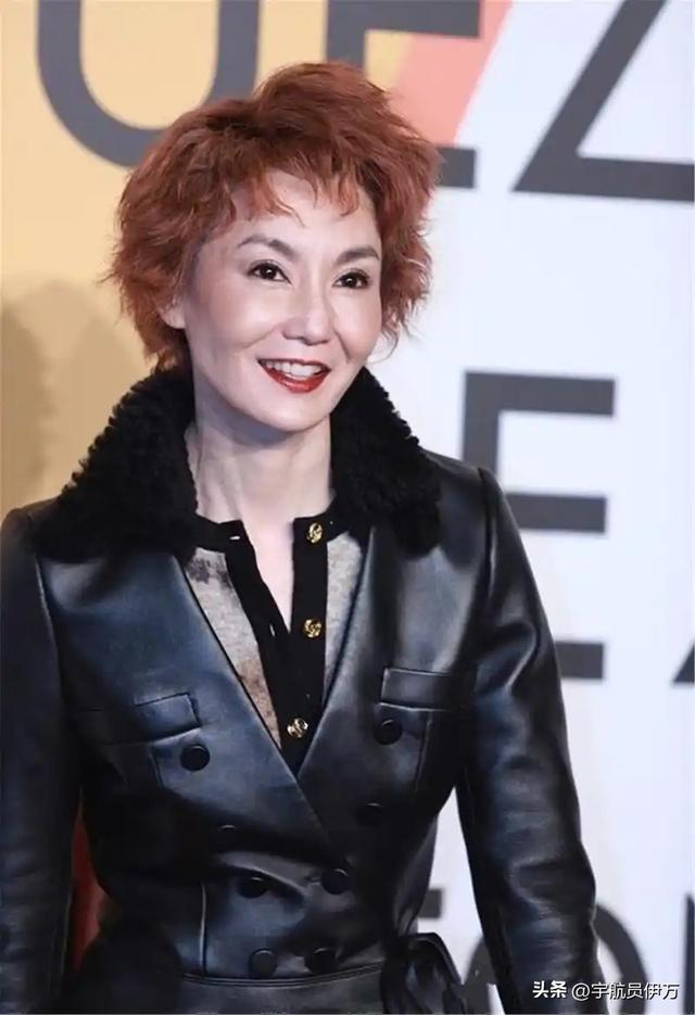 万万没想到，单身未育的张曼玉，如今在60岁活成了人生赢家
