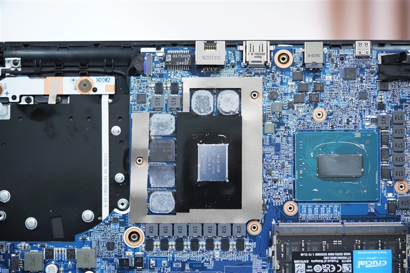 7999元的i9-13900HX + RTX 5070 Ti游戏本你会买吗!七彩虹隐星P16 Pro笔记本首发评测