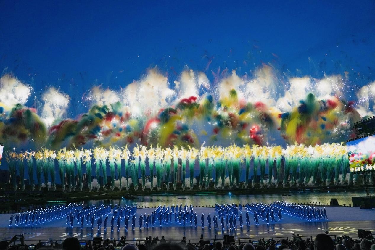 成都世运会开幕！展现出中国式现代化万千气象