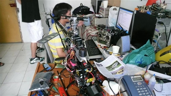 从深圳城中村到年销800亿！大疆独创东谈主汪滔时隔10年再次发声：总结20年创业之路