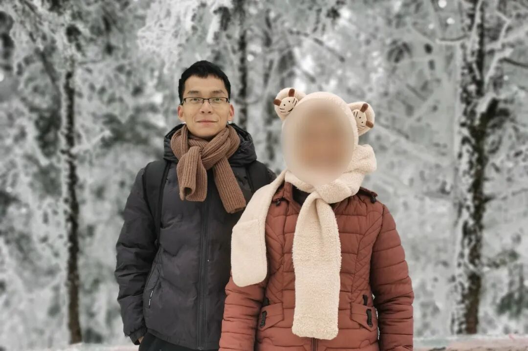 唐尚珺带母亲看了雪 / 受访者供图