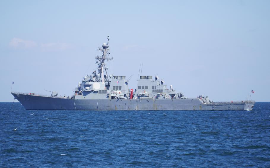 资料图：2025年2月，在东京湾近海的美国海军DDG-79“希金斯”号导弹驱逐舰