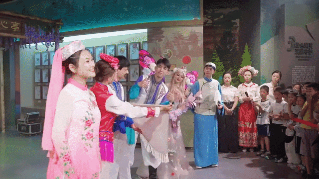 我的文件(29).gif