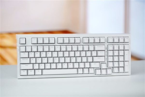 麻将轴手感顺滑！ikbc 98S三模RGB键盘图赏