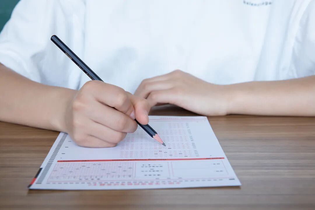 摄图网_501307406_考试涂答题卡_(企业商用).jpg