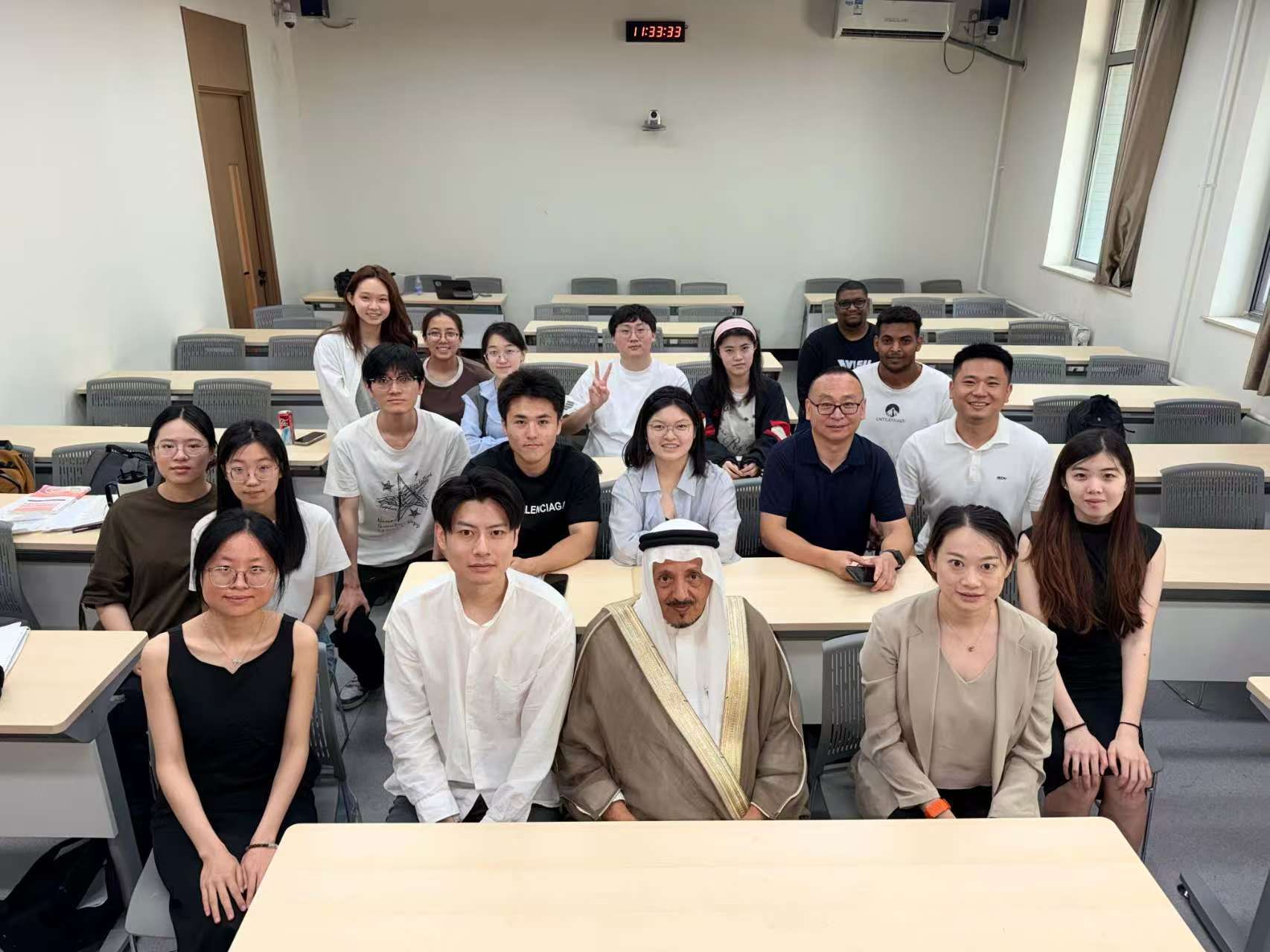 2026年6月,萨格里与中国传媒大学师生座谈交流