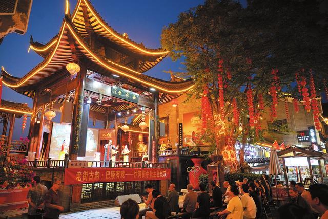 汴河街中秋主题展演。