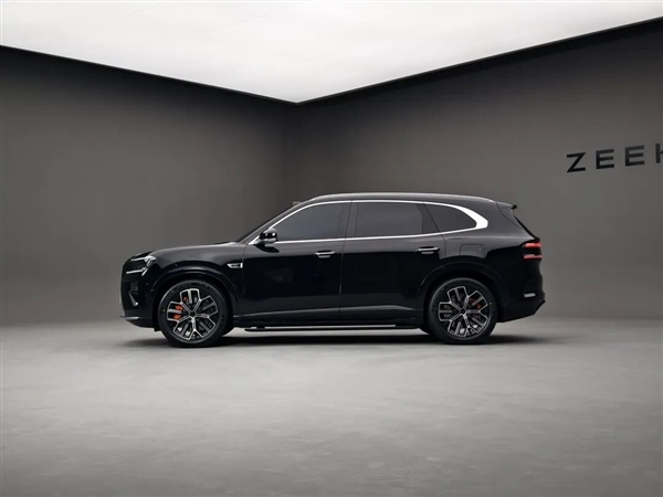 极氪8X，宝马看了也得恍惚