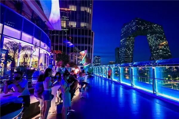 国贸商城开启初夏序章,奏响夜经济旋律- 中国日报网