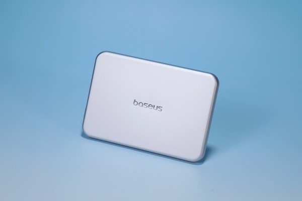 倍想卡片磁吸Air评测：6.9mm里把安全与体验全面拉满