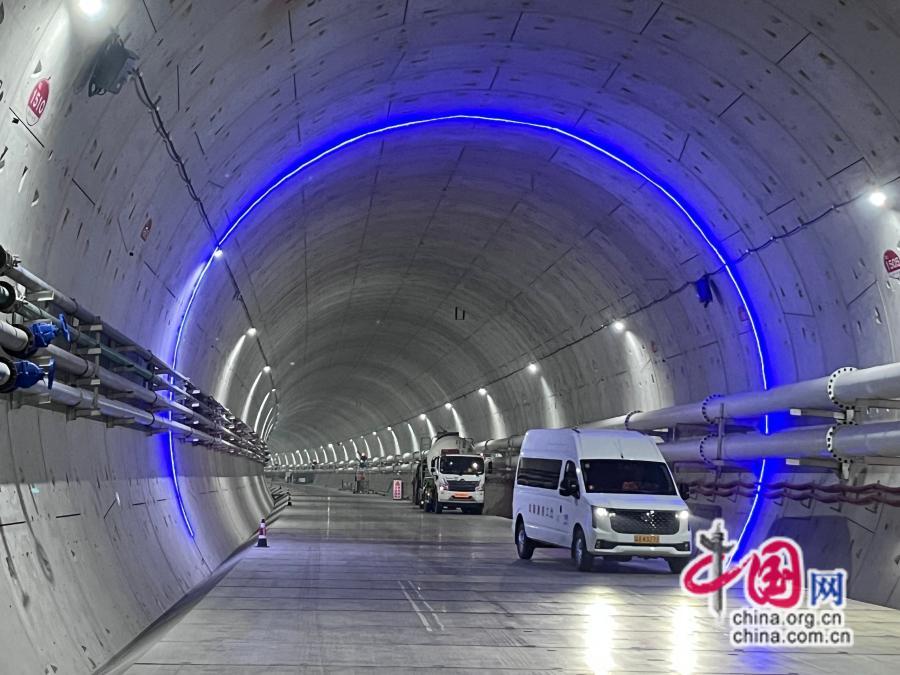 甬舟铁路金塘海底隧道施工现场。中国网记者 唐佳蕾 摄